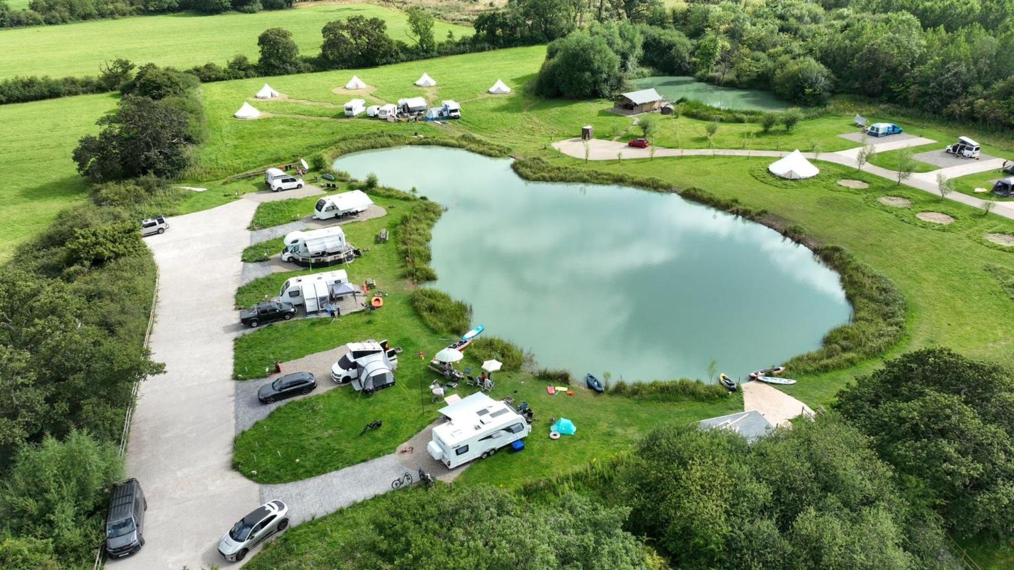 Arcadia Safari Tent In Private 5 Acre Field Wrexham Luaran gambar
